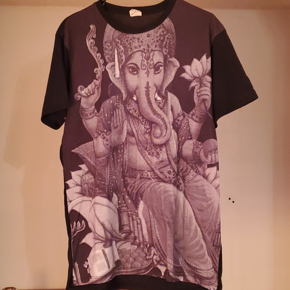 Mens t shirt